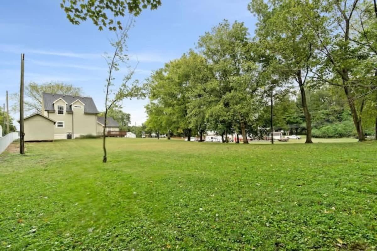 The Campbell Carriage House Apartamento Clarksville Exterior foto
